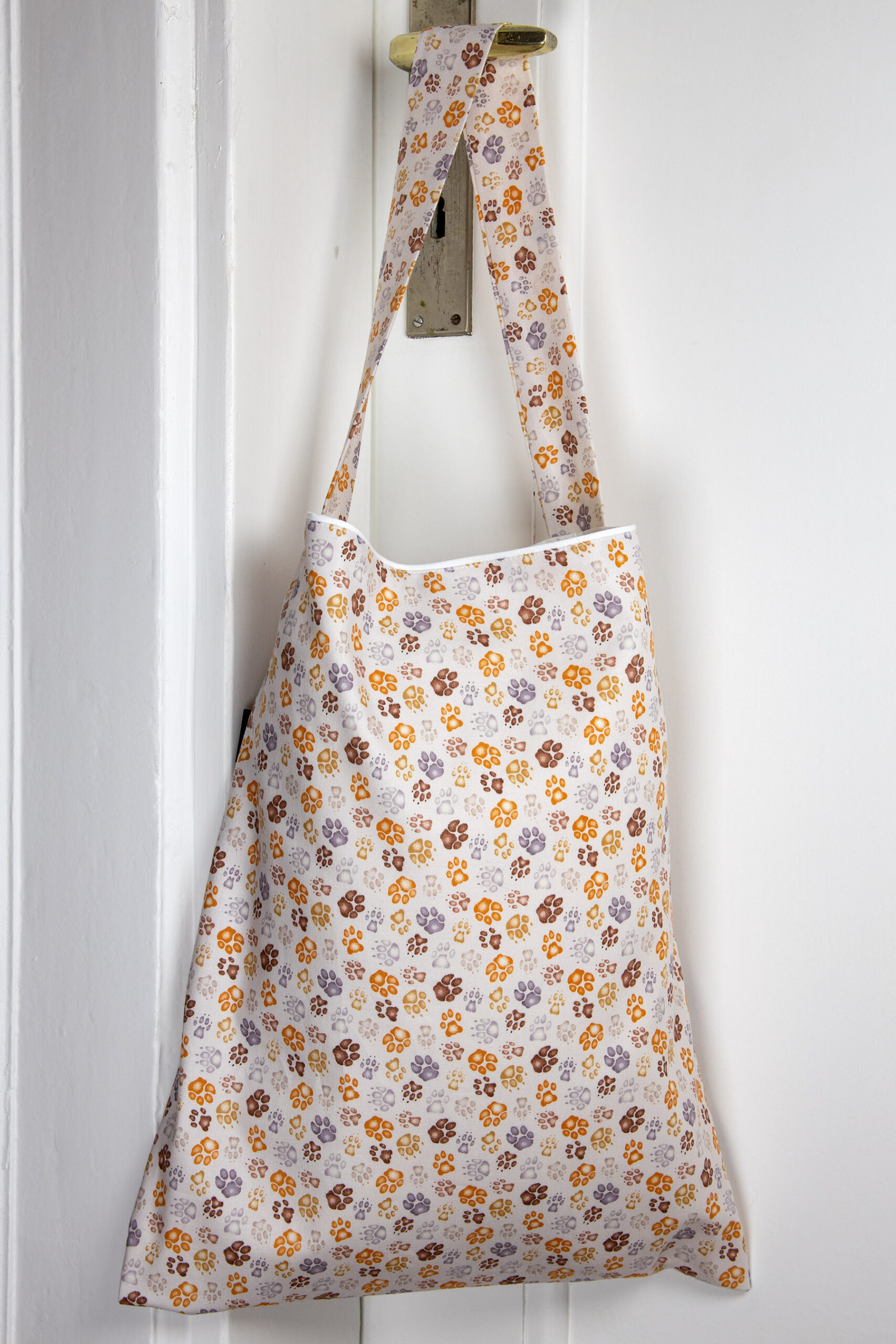 Pfötchen beige braun 2
