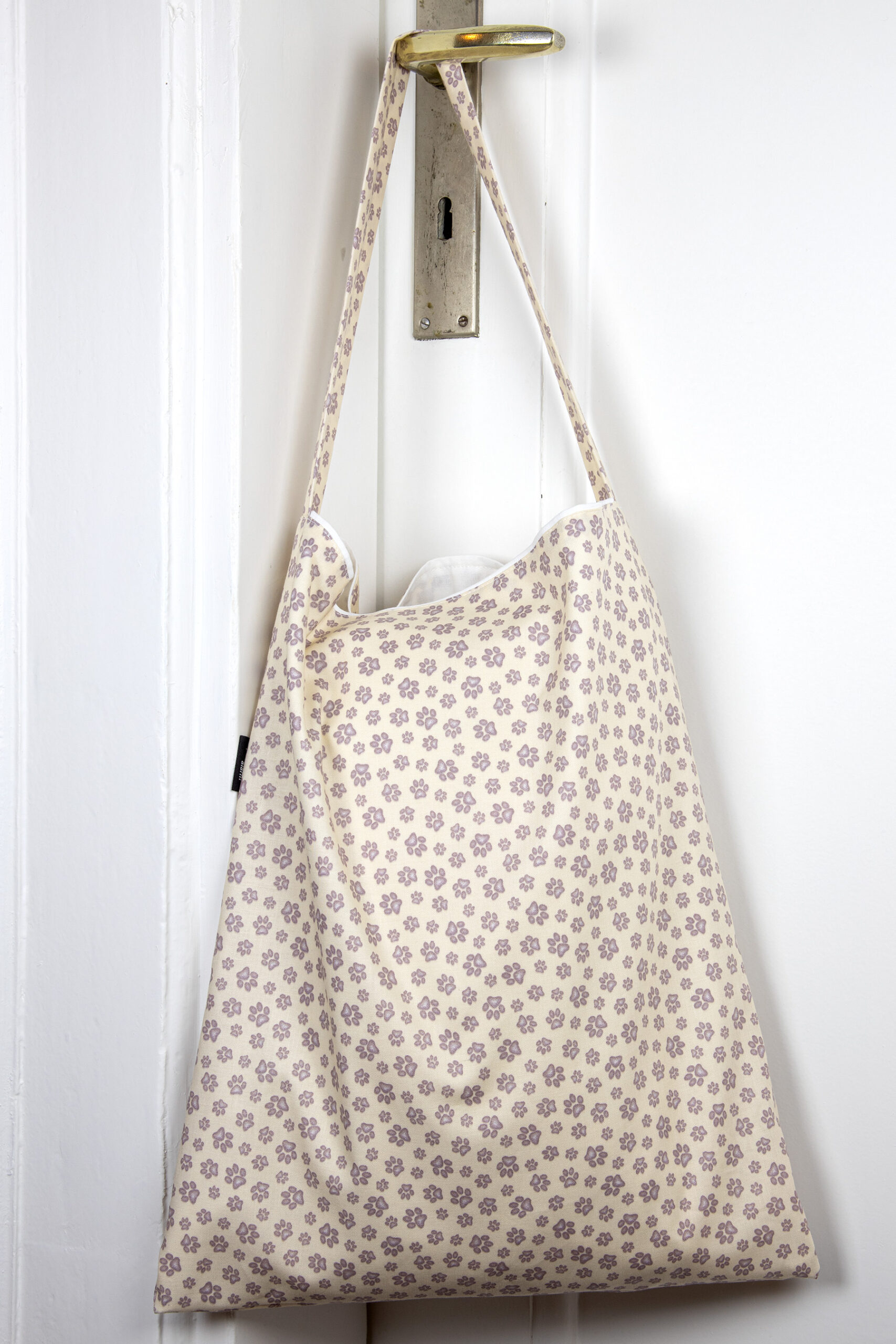 Pfötchen beige