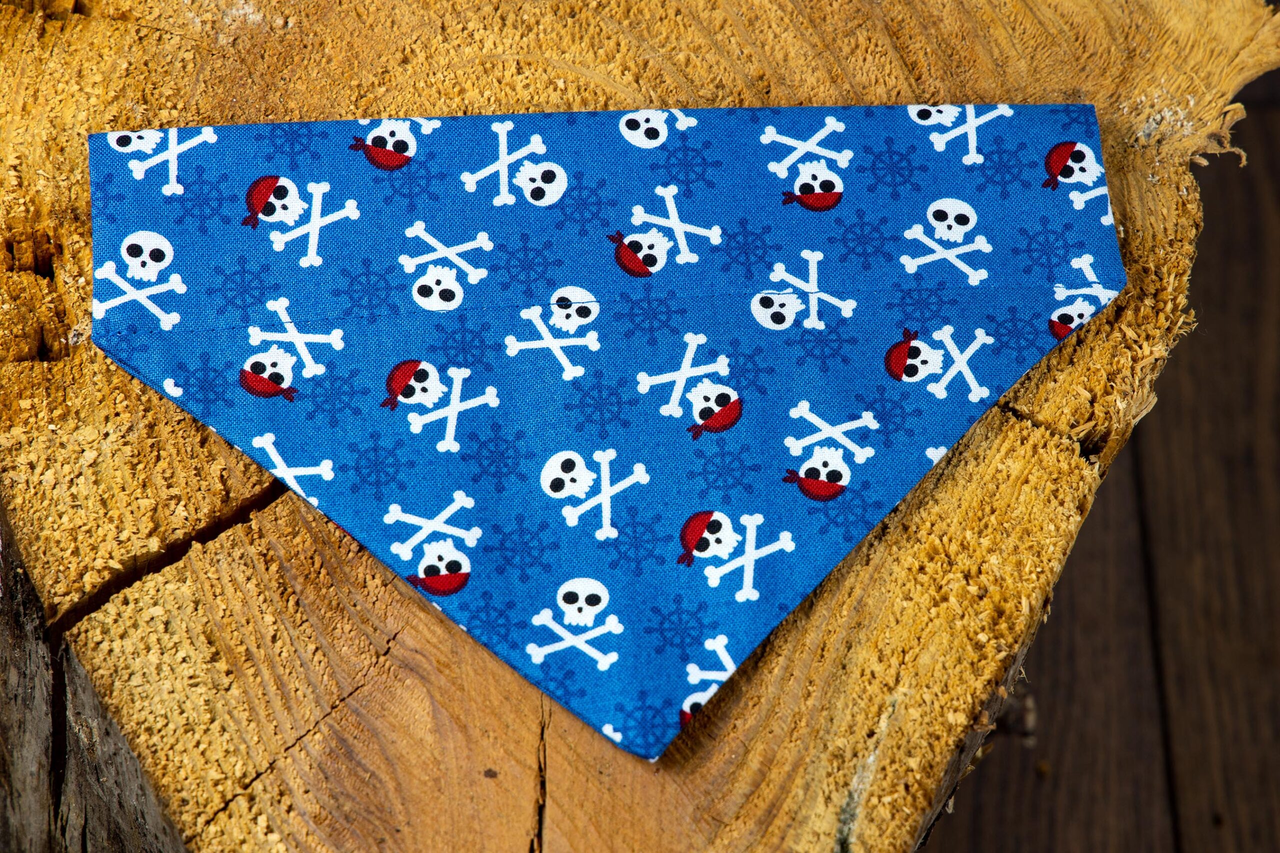 Halsbandtuch - Totenkopf blau