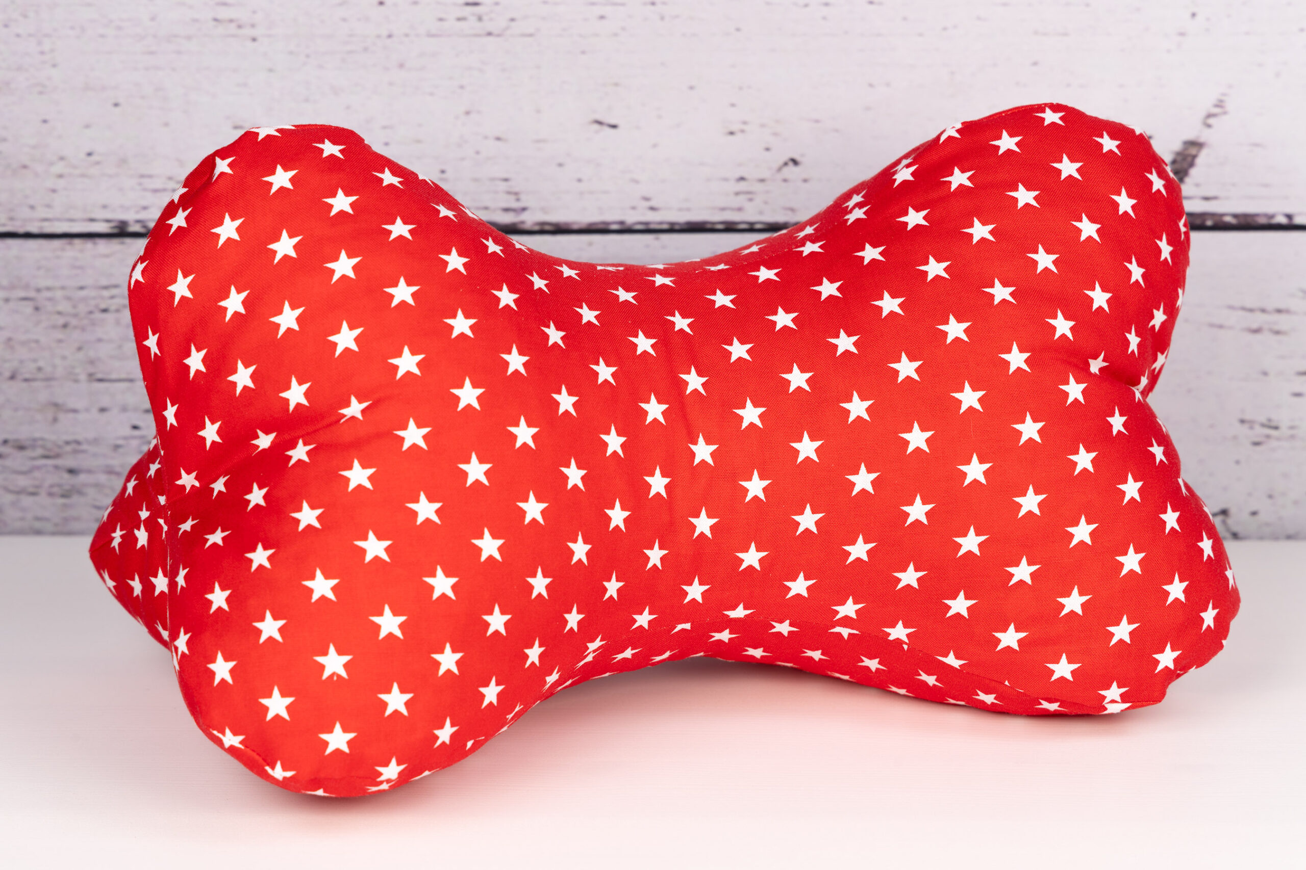 Leseknochen L (34 x 20 cm ) - Sterne rot - SALE