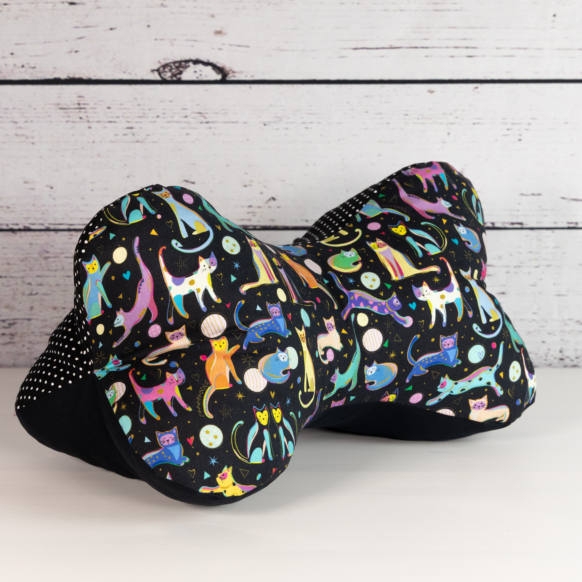 Leseknochen "Black Edition" - Katzen 13