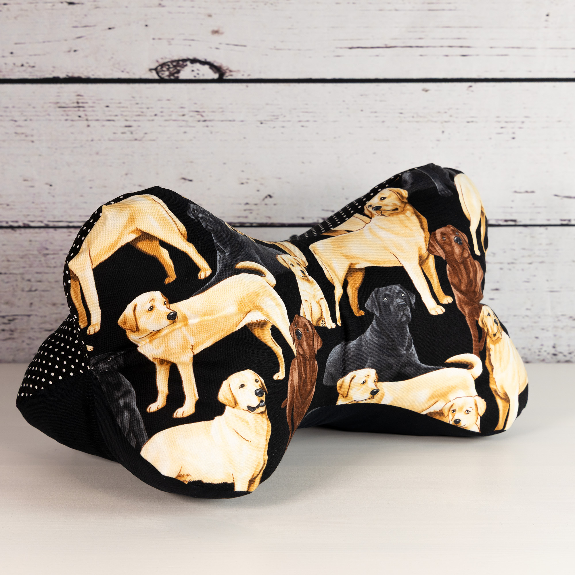 Leseknochen "Black Edition" - Labrador
