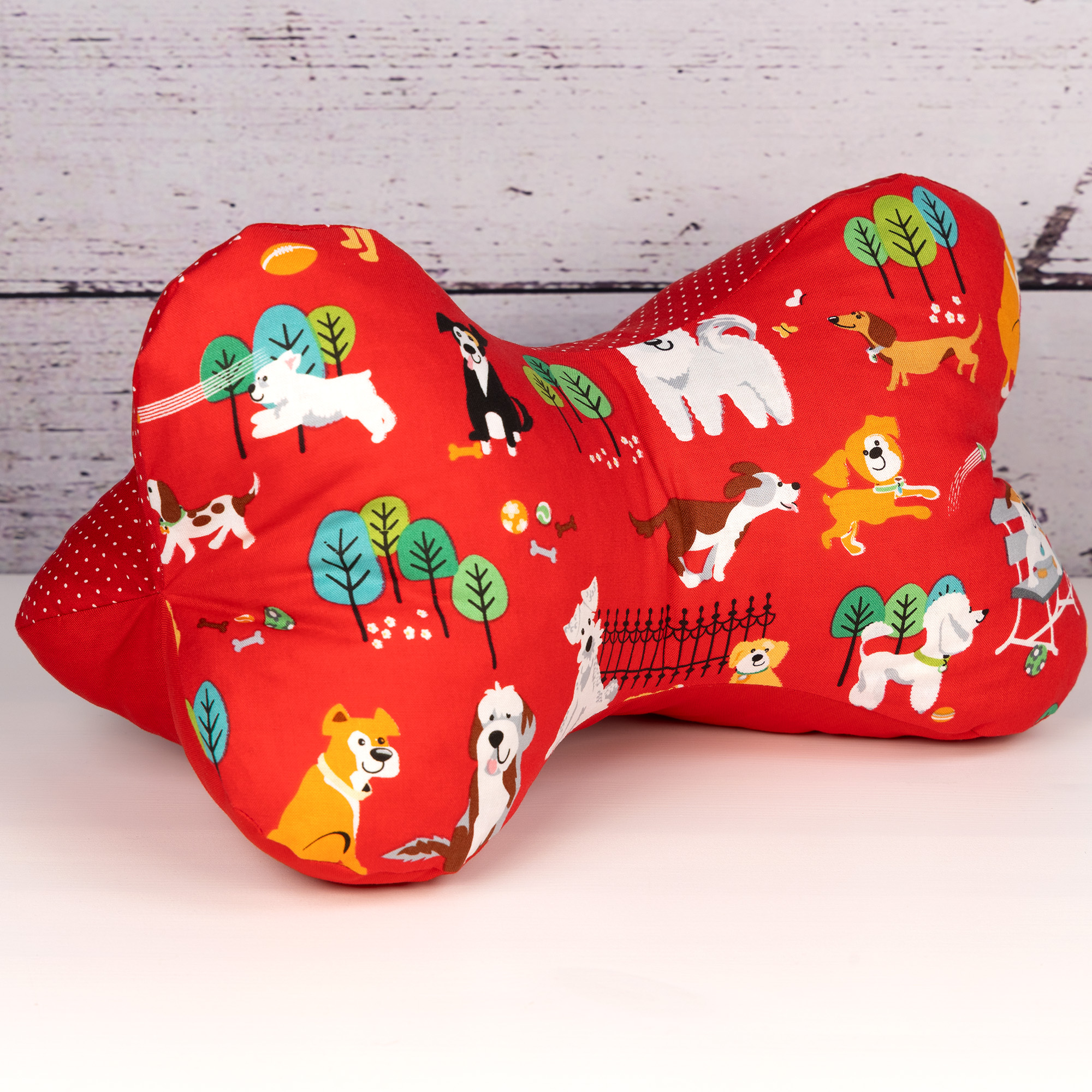 Leseknochen - "Red Edition" L (34 x 20 cm) - Pfötchen 43 - SALE