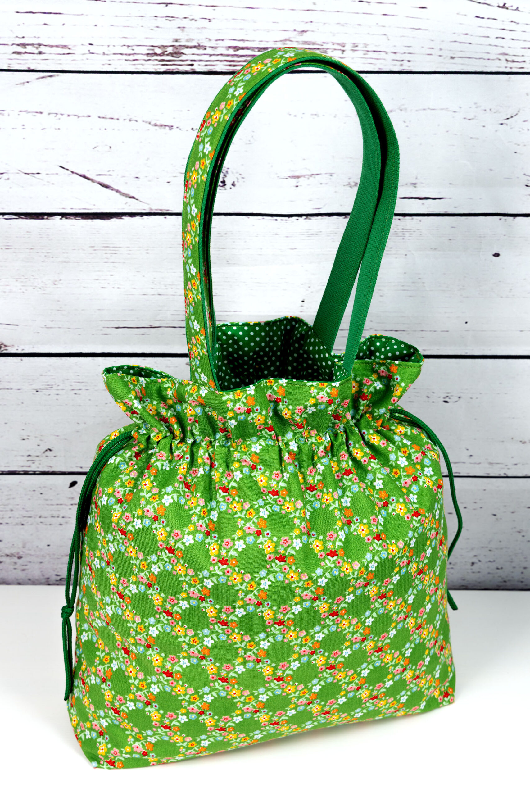 🧵 Handgemachte Handtasche Blumen 59 - Innenfutter Punkte grün