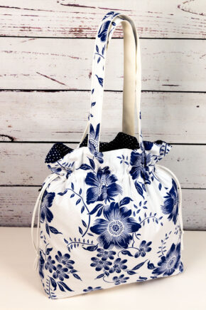 🧵 Handgemachte Handtasche Blumen 61 - Innenfutter Punkte blau