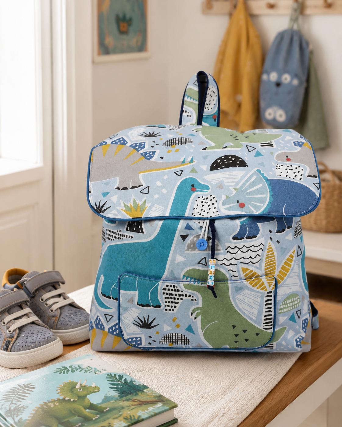 🧵 Handgemachter Rucksack - Dinos